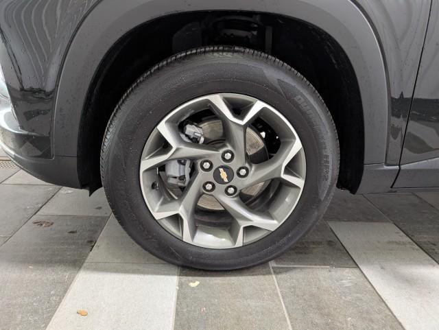 used 2025 Chevrolet Trax car, priced at $23,498