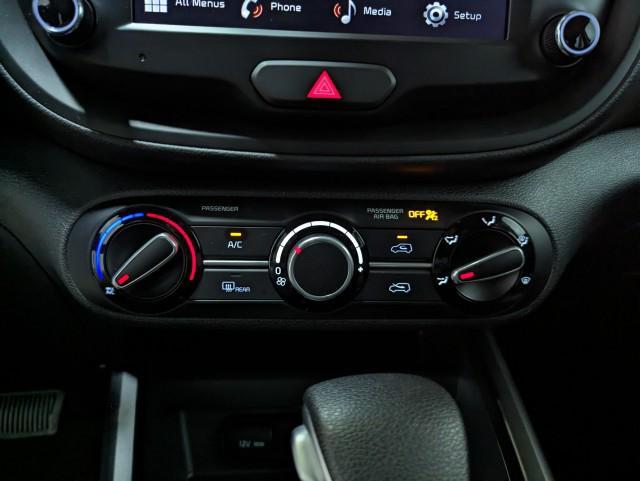used 2024 Kia Soul car, priced at $17,998
