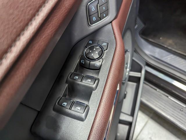 used 2024 Ford Expedition car, priced at $56,998
