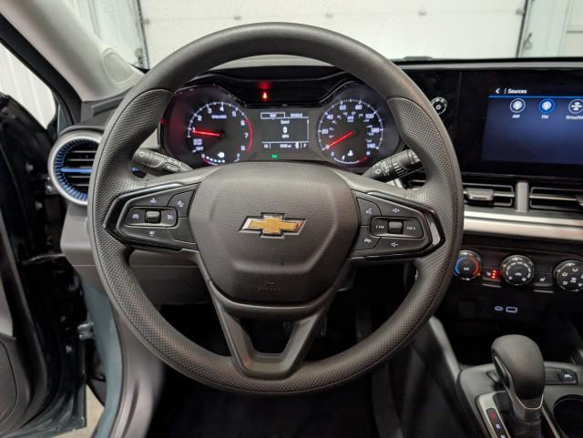 used 2025 Chevrolet Trax car, priced at $22,498