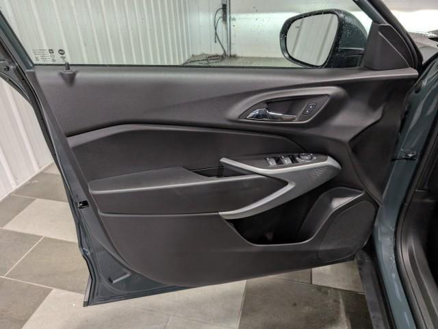 used 2025 Chevrolet Trax car, priced at $22,498