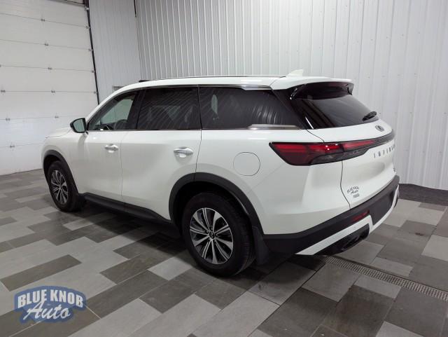used 2025 INFINITI QX60 car, priced at $39,998