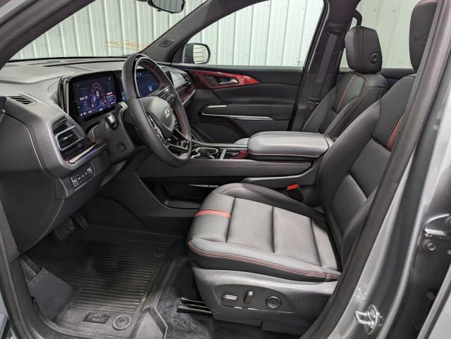 used 2024 Chevrolet Traverse car, priced at $54,498