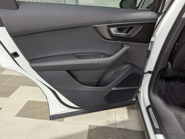 used 2022 Audi Q7 car, priced at $39,998