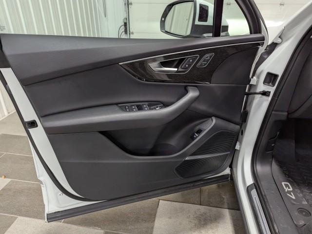 used 2022 Audi Q7 car, priced at $39,998