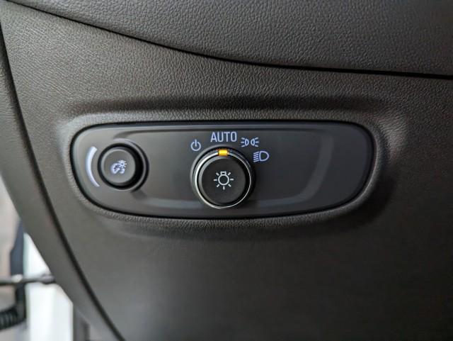 used 2024 Chevrolet Equinox car, priced at $24,998