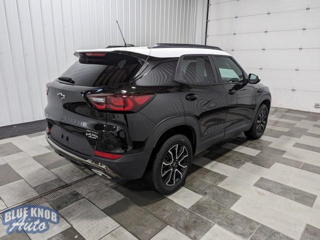 used 2024 Chevrolet TrailBlazer car, priced at $26,498