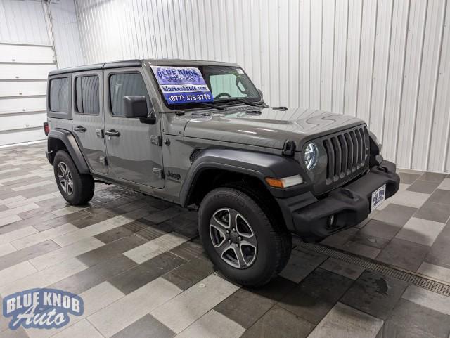 used 2022 Jeep Wrangler Unlimited car, priced at $33,998