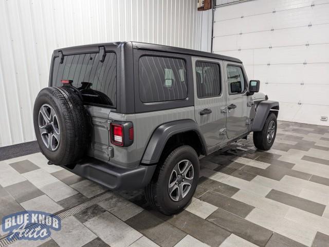 used 2022 Jeep Wrangler Unlimited car, priced at $33,998