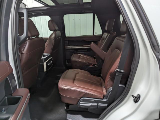 used 2024 Ford Expedition car, priced at $58,998