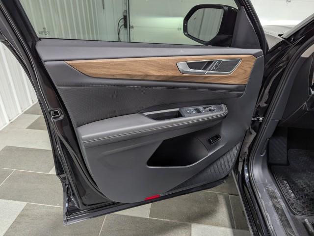 used 2024 Volkswagen Atlas car, priced at $36,998