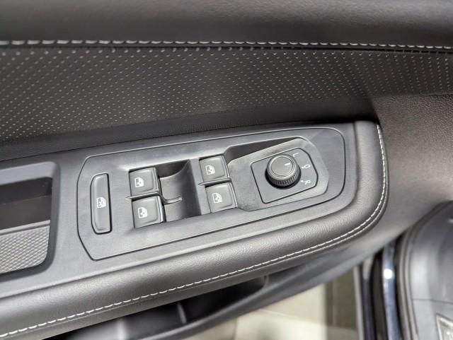 used 2024 Volkswagen Atlas car, priced at $36,998