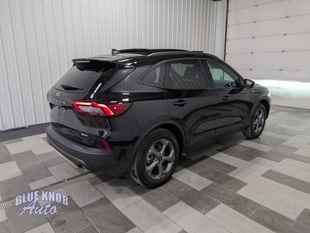 used 2025 Ford Escape car, priced at $30,998