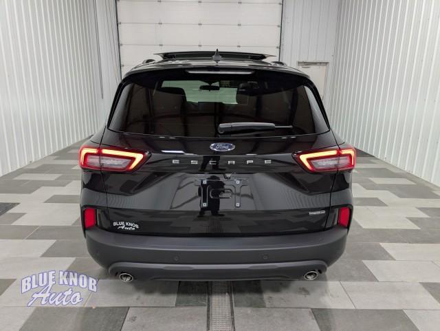 used 2025 Ford Escape car, priced at $30,998