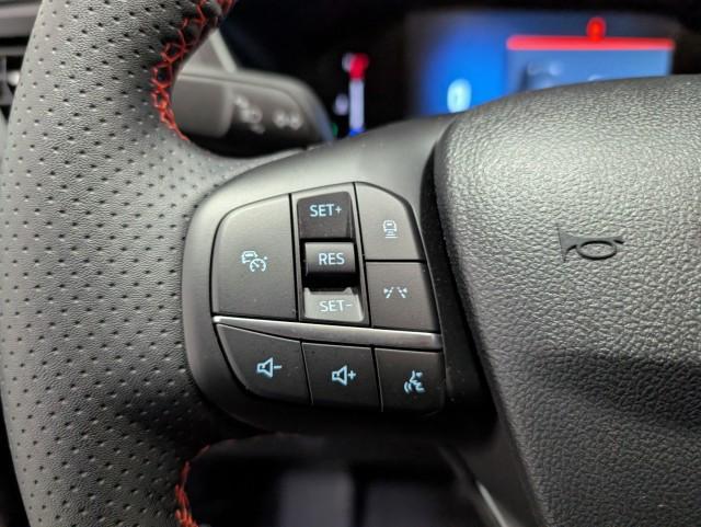 used 2025 Ford Escape car, priced at $30,998