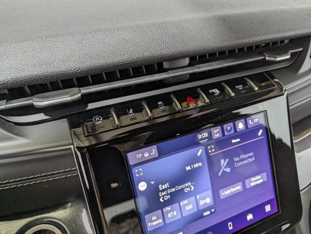 used 2022 Jeep Grand Cherokee car, priced at $30,998