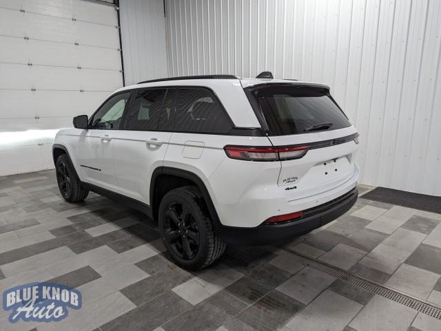 used 2022 Jeep Grand Cherokee car, priced at $30,998