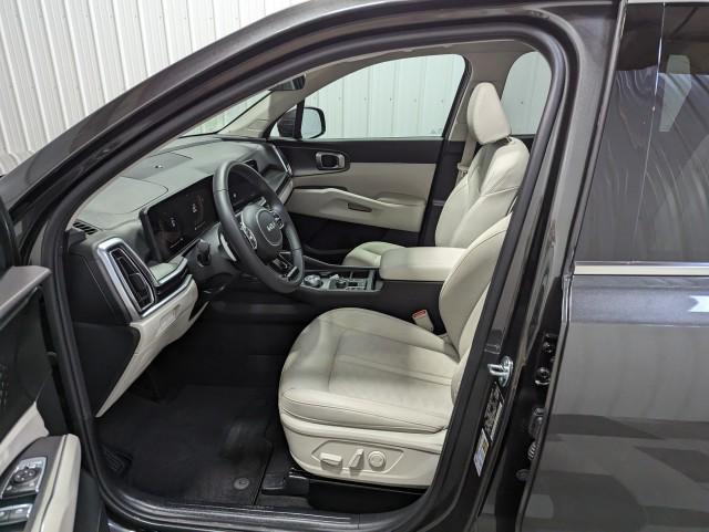 used 2025 Kia Sorento Plug-In Hybrid car, priced at $43,498