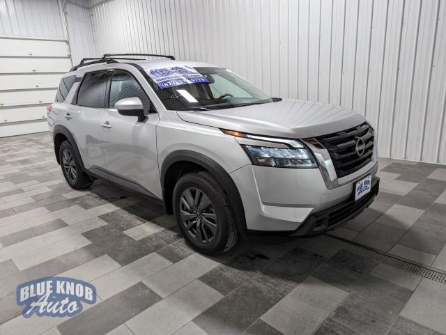 used 2023 Nissan Pathfinder car, priced at $32,498