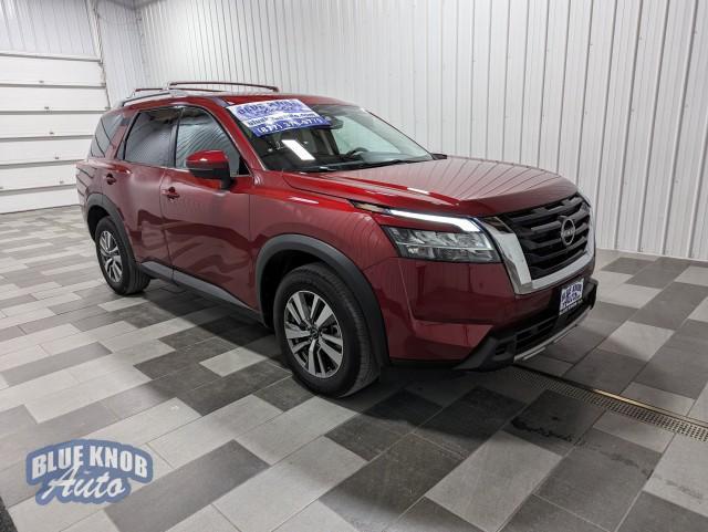 used 2023 Nissan Pathfinder car, priced at $32,498