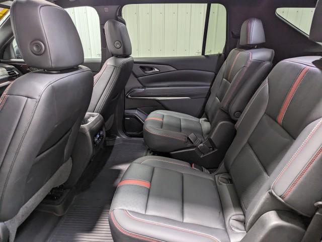 used 2024 Chevrolet Traverse car, priced at $54,998