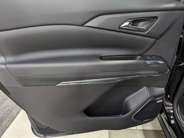 used 2024 Chevrolet Traverse car, priced at $54,998