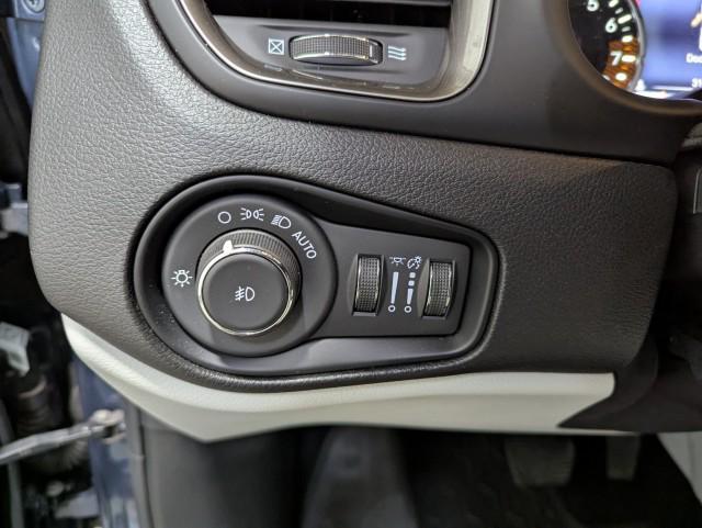 used 2021 Jeep Renegade car, priced at $22,998