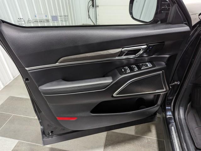 used 2024 Kia Telluride car, priced at $43,998
