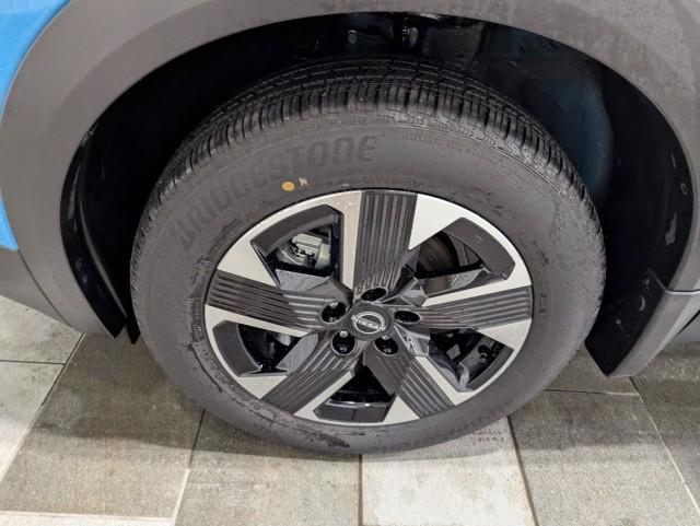 used 2025 Nissan Kicks car, priced at $23,998