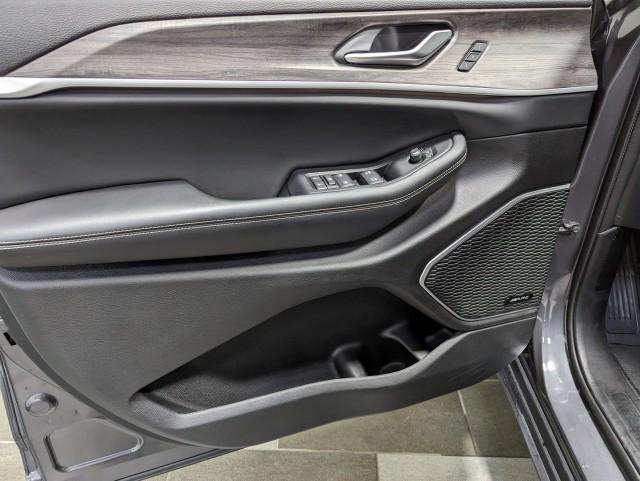 used 2023 Jeep Grand Cherokee 4xe car, priced at $33,998