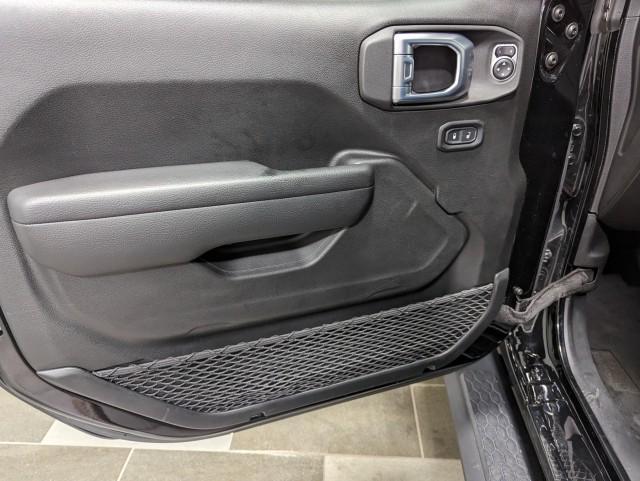 used 2021 Jeep Wrangler Unlimited car, priced at $31,998