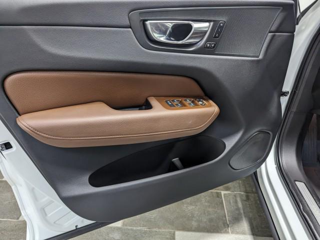 used 2022 Volvo XC60 car, priced at $35,498