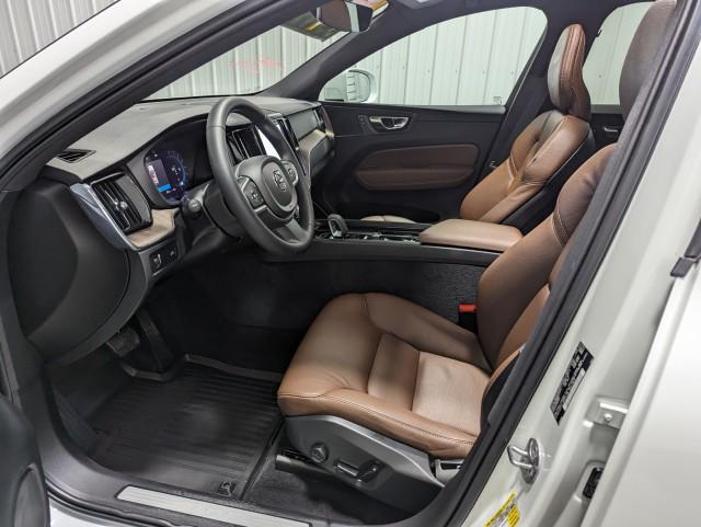 used 2022 Volvo XC60 car, priced at $35,498