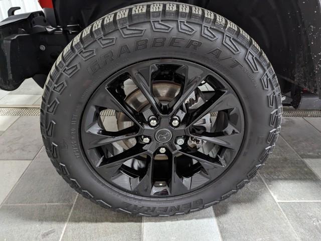 used 2024 Jeep Gladiator car, priced at $37,998