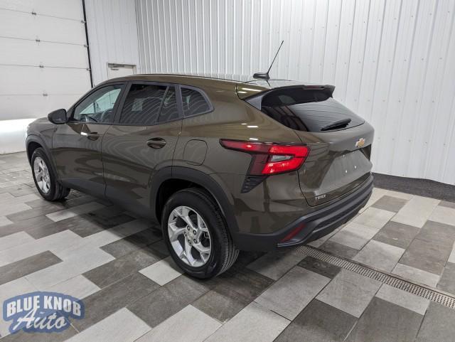 used 2024 Chevrolet Trax car, priced at $21,998