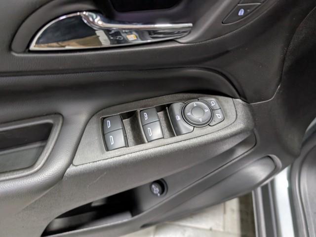 used 2023 Chevrolet Equinox car, priced at $23,998