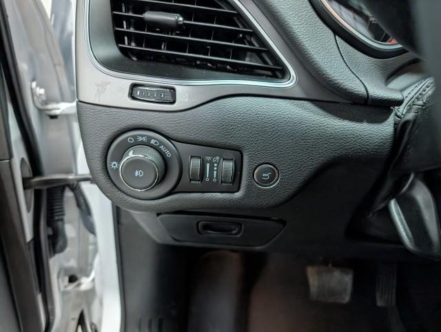 used 2022 Jeep Cherokee car, priced at $24,998