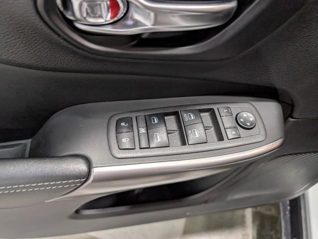 used 2022 Jeep Cherokee car, priced at $24,998