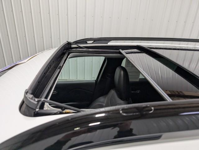 used 2022 Jeep Cherokee car, priced at $24,998