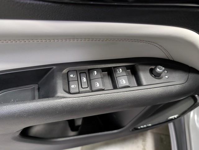 used 2022 Jeep Compass car, priced at $24,998