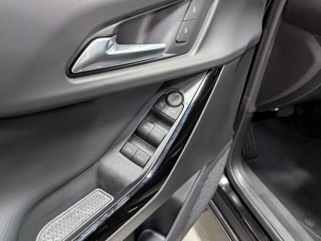 used 2026 Chevrolet Equinox car, priced at $30,498