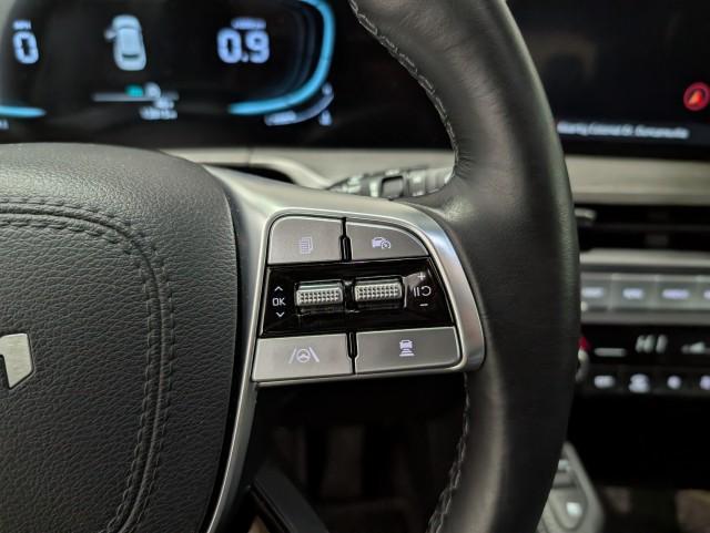 used 2024 Kia Telluride car, priced at $40,998