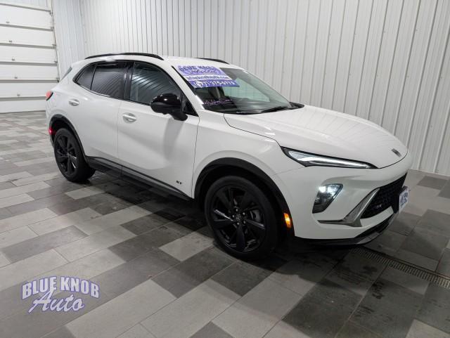 used 2025 Buick Envision car, priced at $30,998