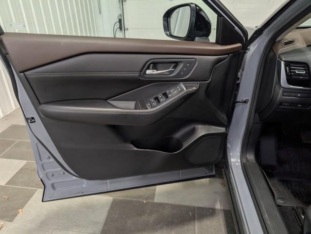 used 2023 Nissan Rogue car, priced at $27,498