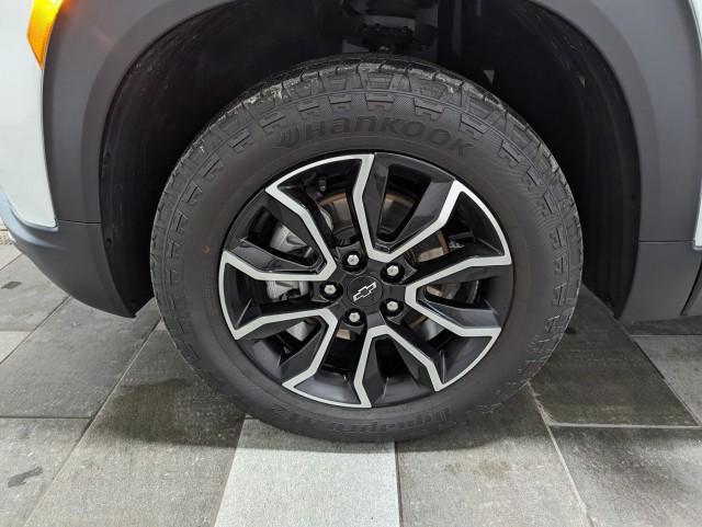 used 2024 Chevrolet TrailBlazer car, priced at $26,498