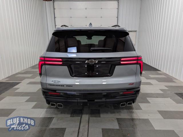 used 2024 Chevrolet Traverse car, priced at $51,998