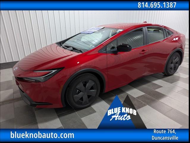 used 2025 Toyota Prius car, priced at $27,498