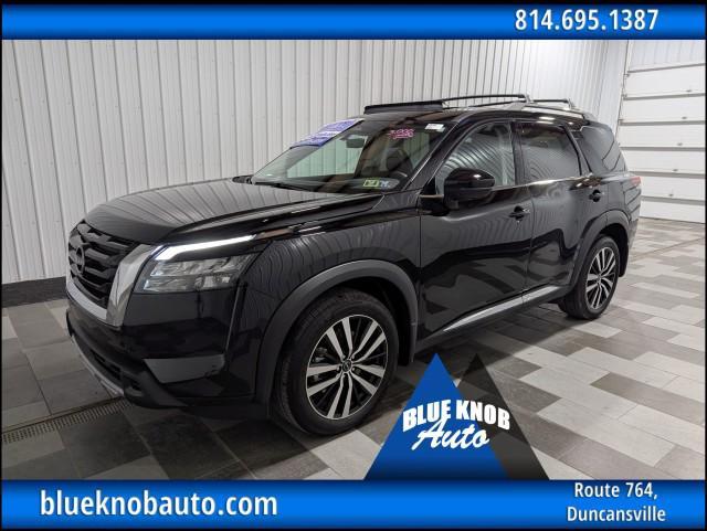 used 2025 Nissan Pathfinder car, priced at $42,998