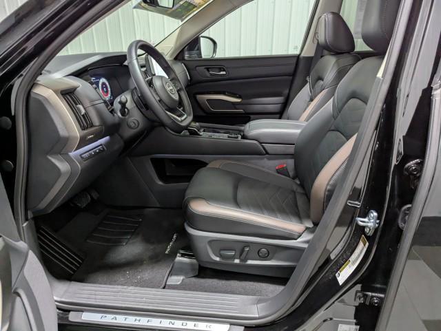 used 2025 Nissan Pathfinder car, priced at $42,998