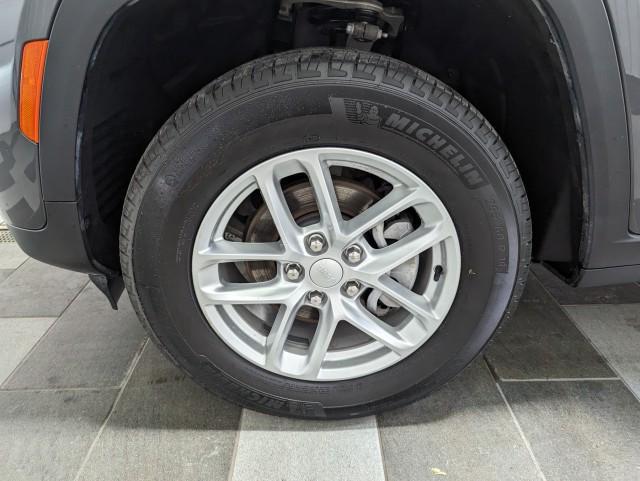 used 2023 Jeep Grand Cherokee car, priced at $30,998